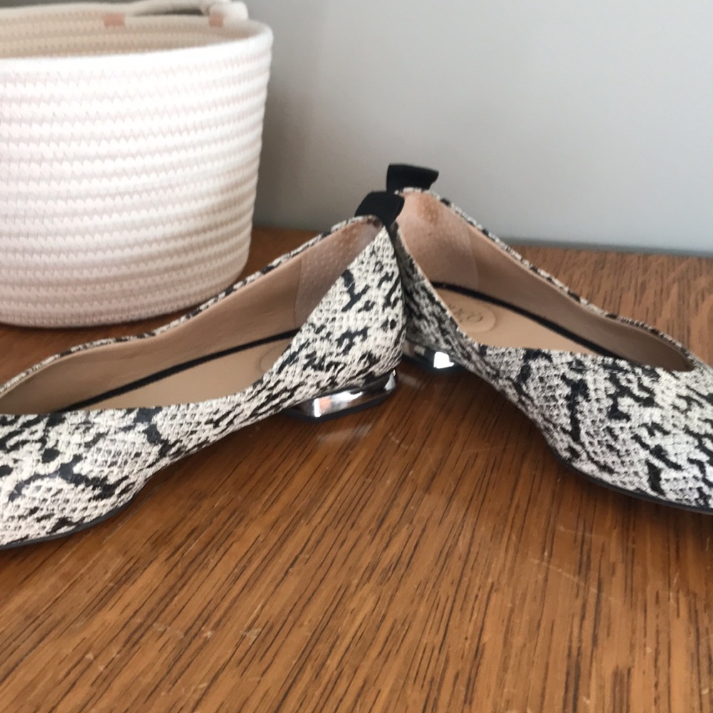 Franco Sarto flats - Picture 3 of 5